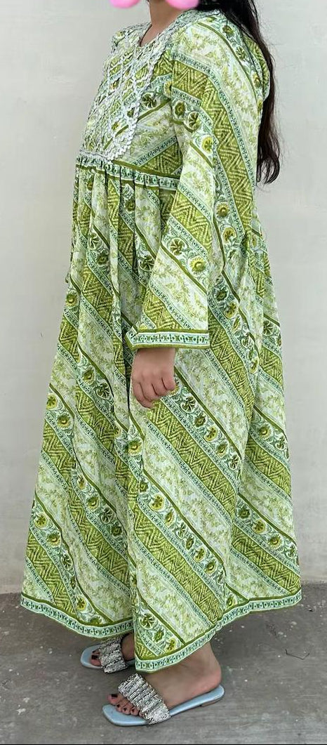LONG FROCK COLOR GREEN